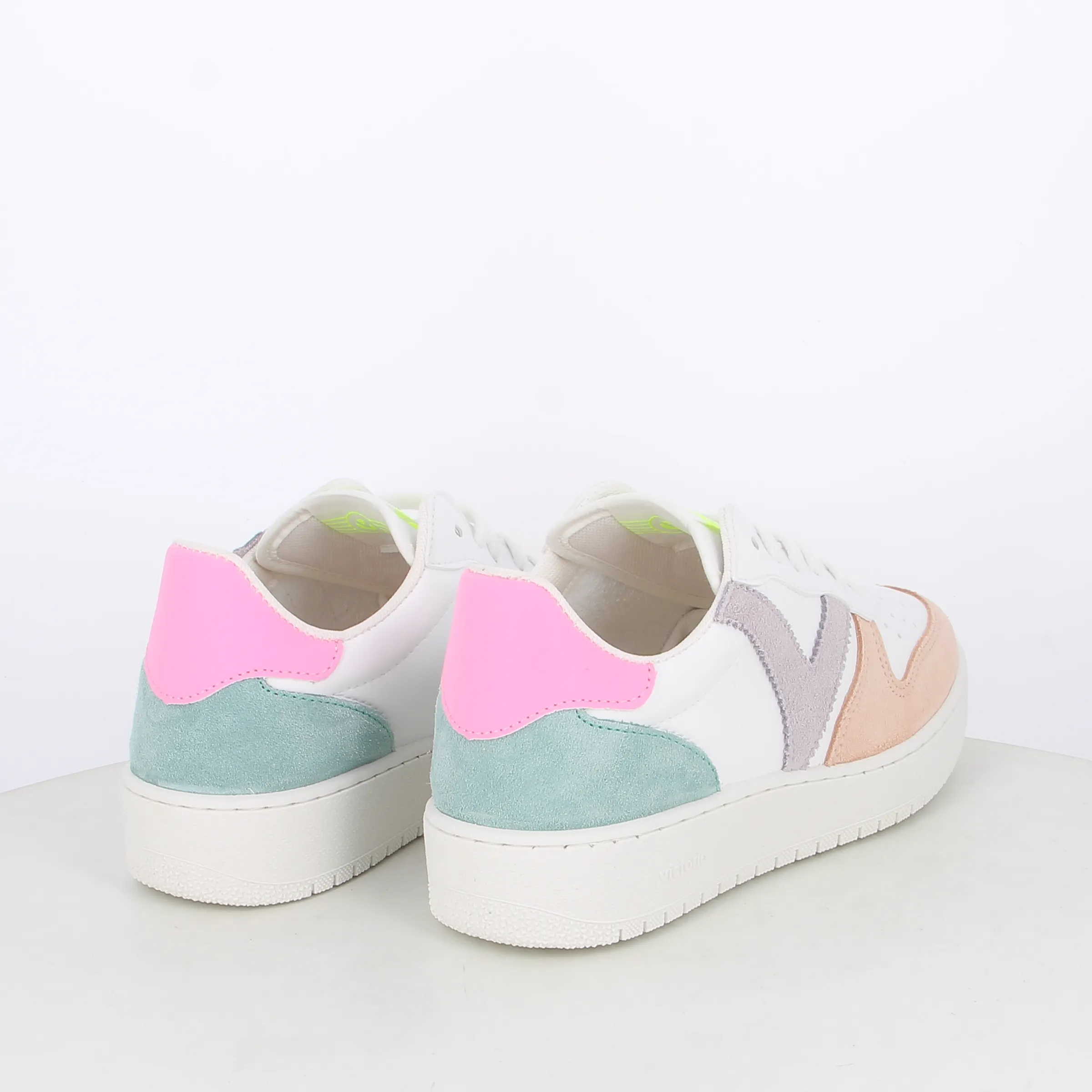 -----Victoria -----Sneakers da donna multicolor ----