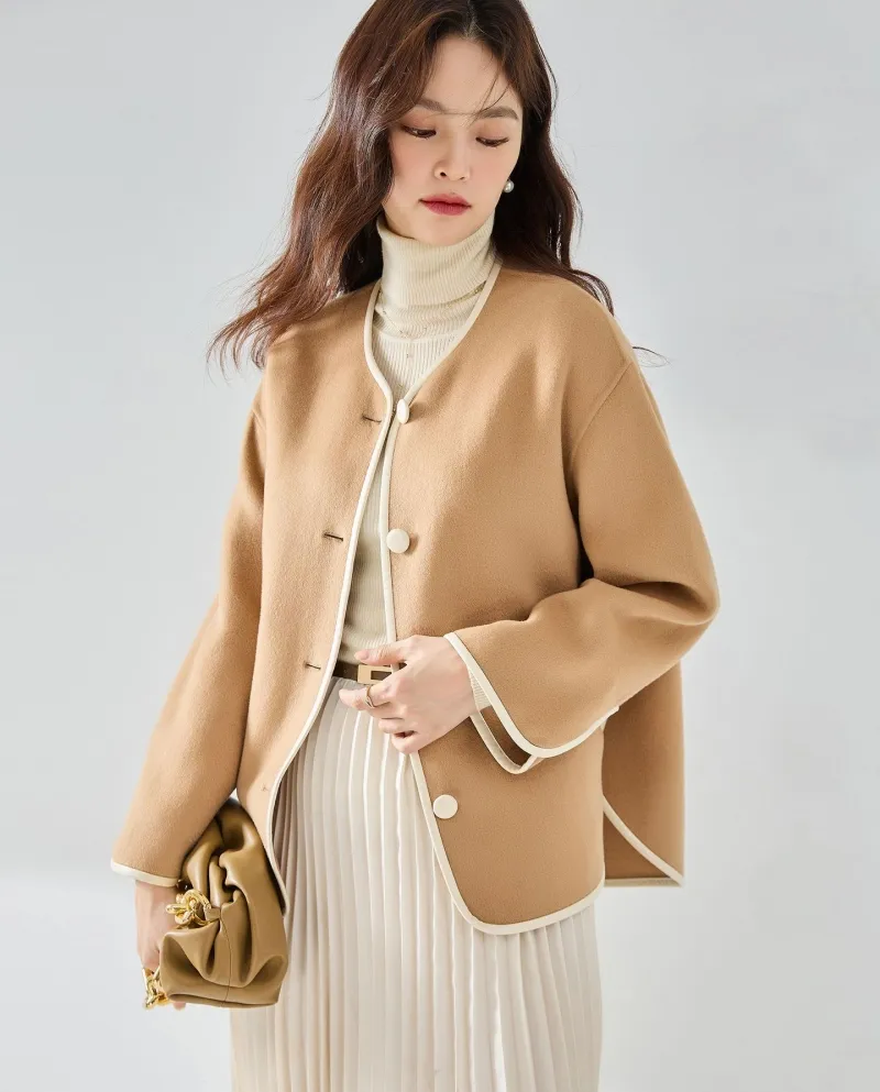23 Cappotto di lana double face in lana autunno e inverno a contrasto di colore Cappotto corto casual con collo rotondo e spalla