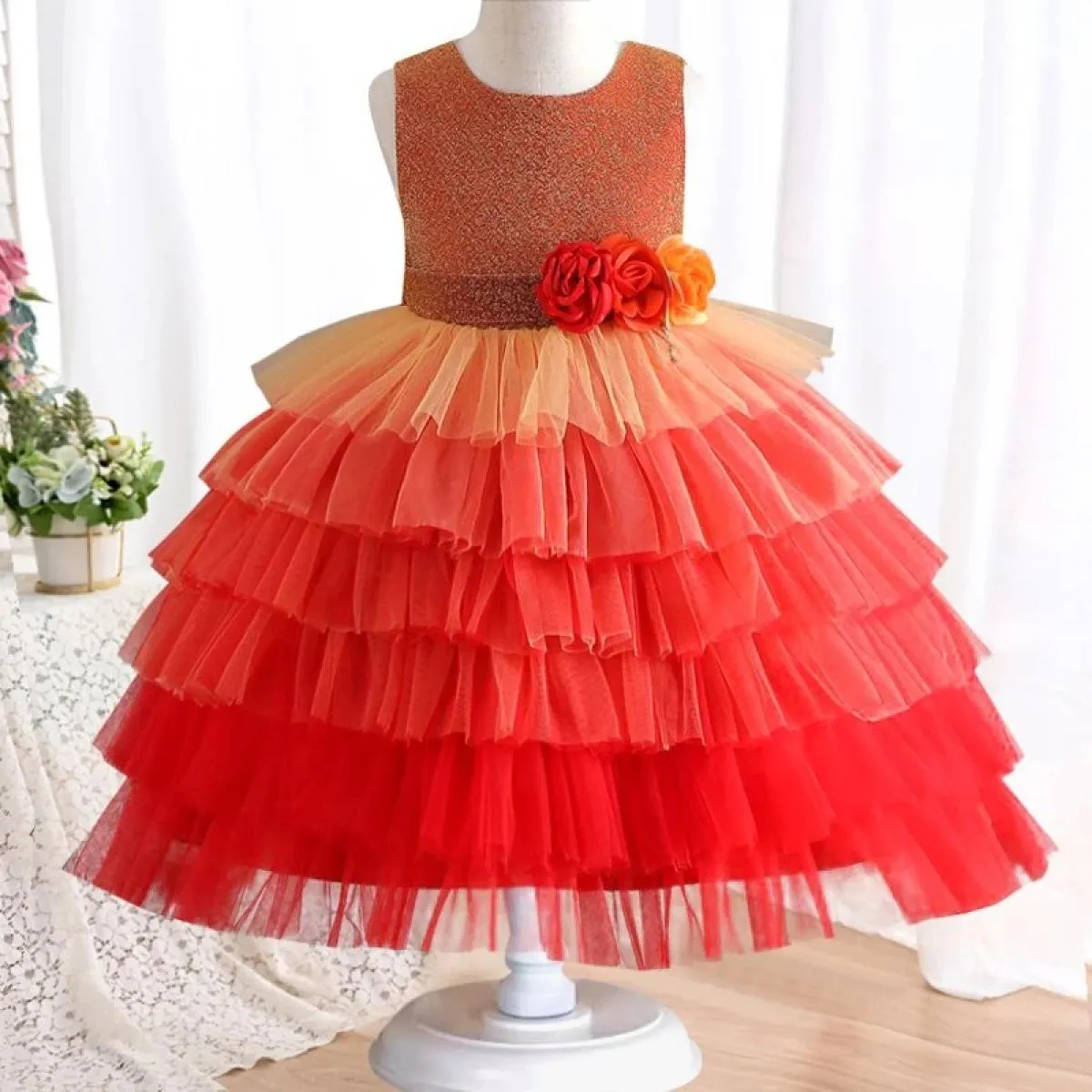 Abito per bambini Abito da principessa con fiori ricamati in pizzo soffice Abito da ballo di Natale per capodanno Jacquar con pe