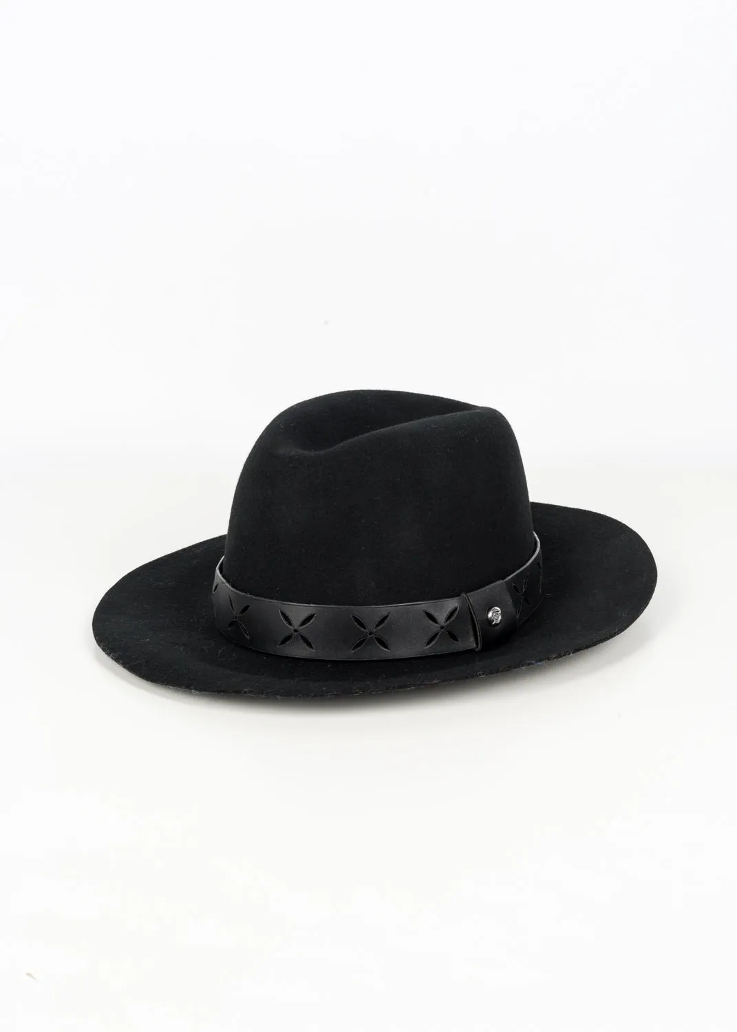 Cappello a tesa larga