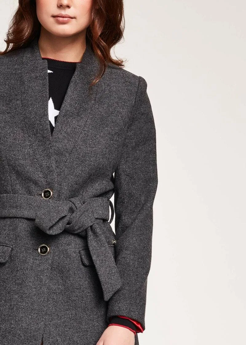Cappotto con cintura