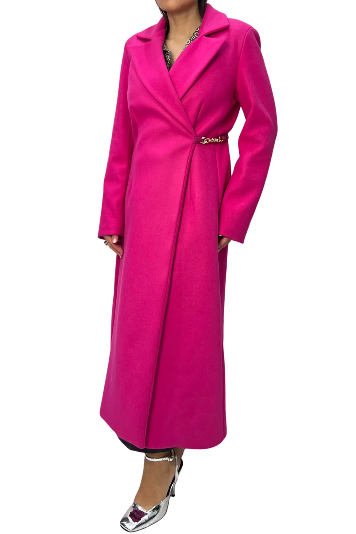 Cappotto donna lungo in panno con manica classica e cintura dettaglio catena oro