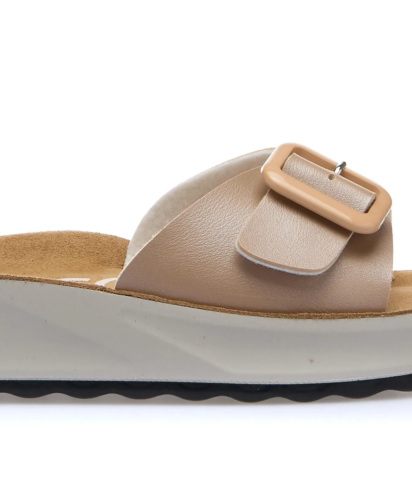 Ciabatte casual rosa con fibbia e suola platform
