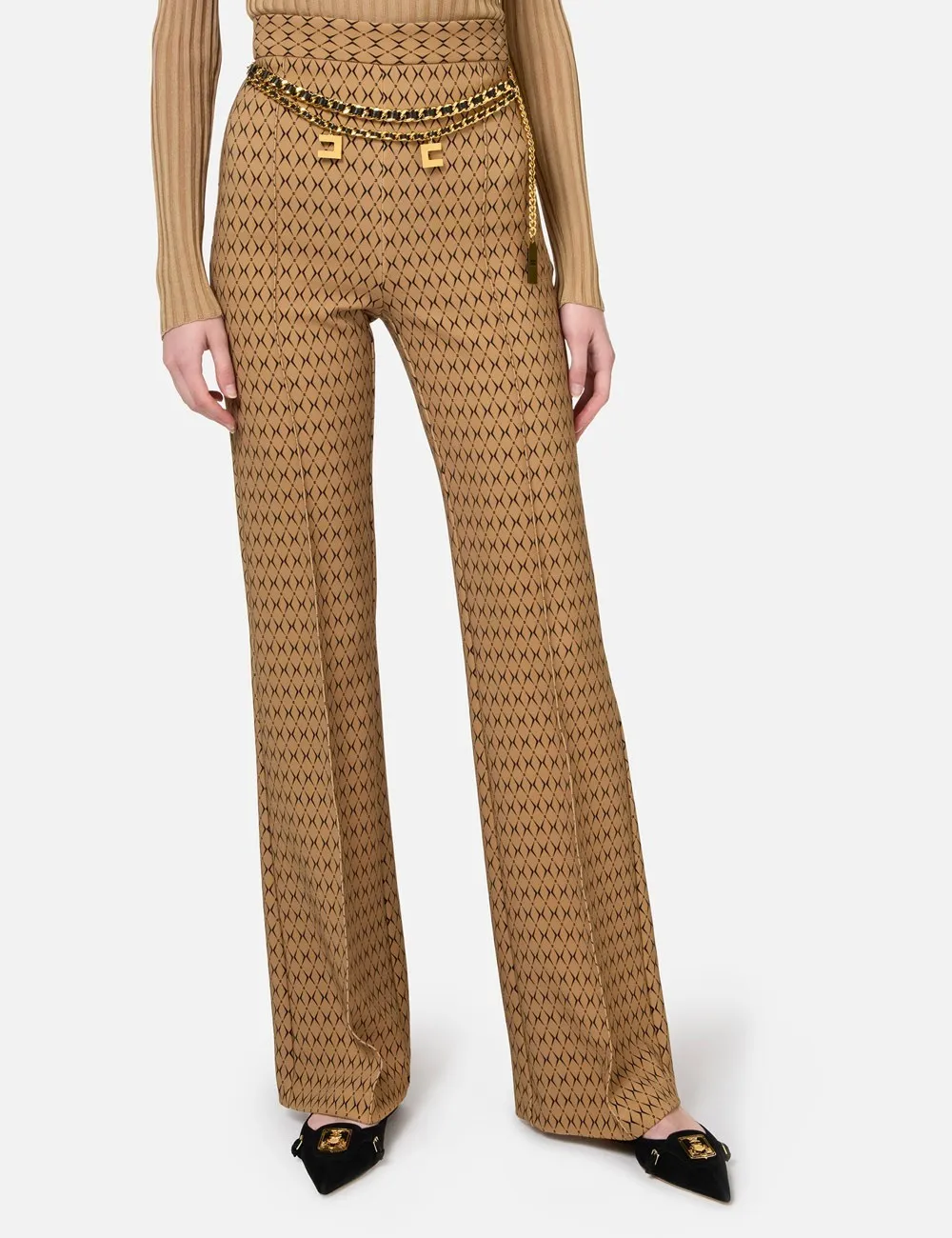 Elisabetta Franchi     Pantalone a palazzo in crêpe stampa rombo con catena camel nero