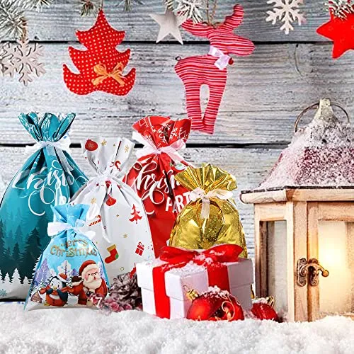 FANXIYA 45 pezzi Sacchetti Regalo Natalizi Sacchetti Caramelle Confezioni Regalo in 3 Diverse Dimensioni e 6 Disegni di Regalo D