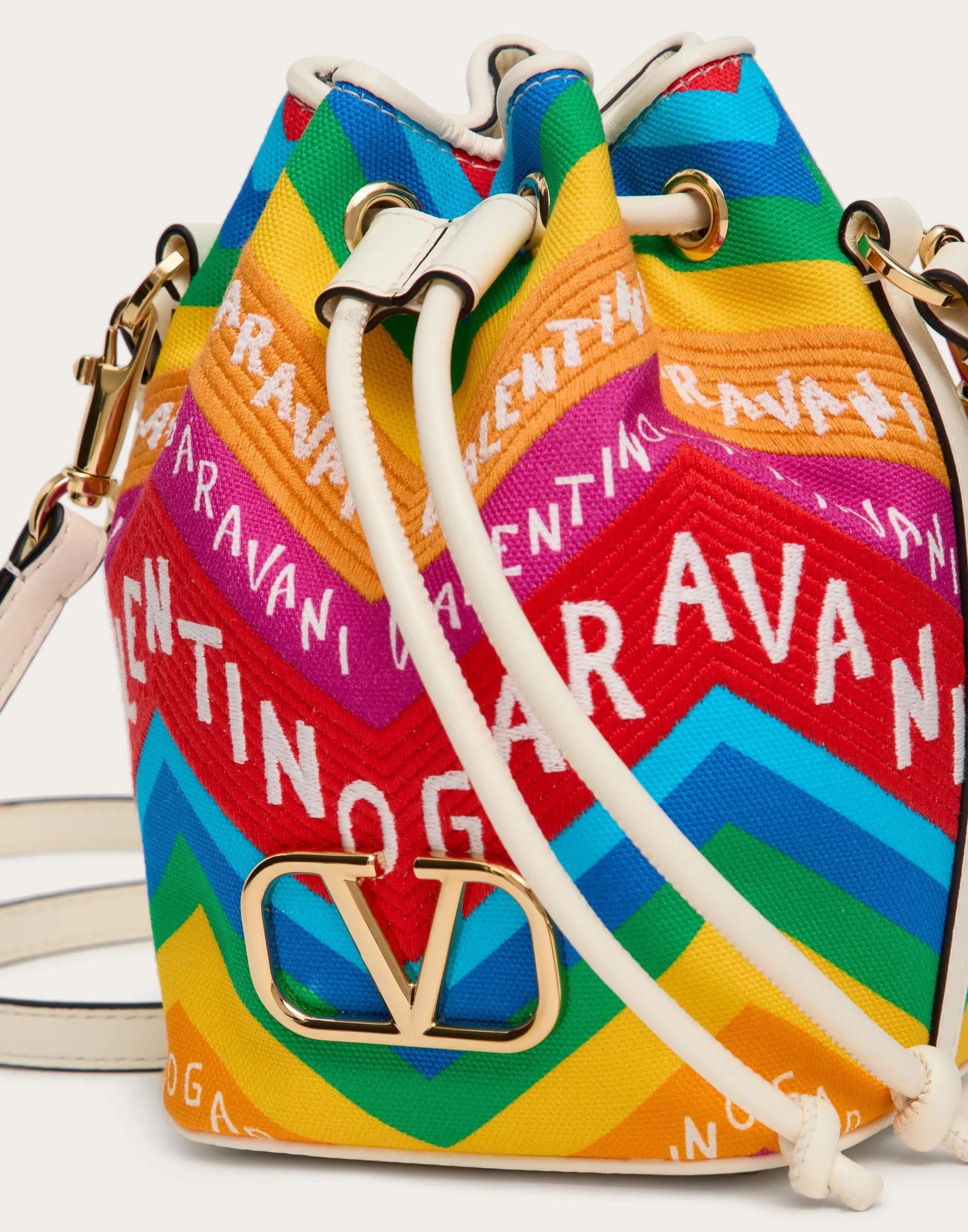 MINI BORSA A SECCHIELLO VALENTINO GARAVANI ESCAPE IN CANVAS CON STAMPA CHEVRON24