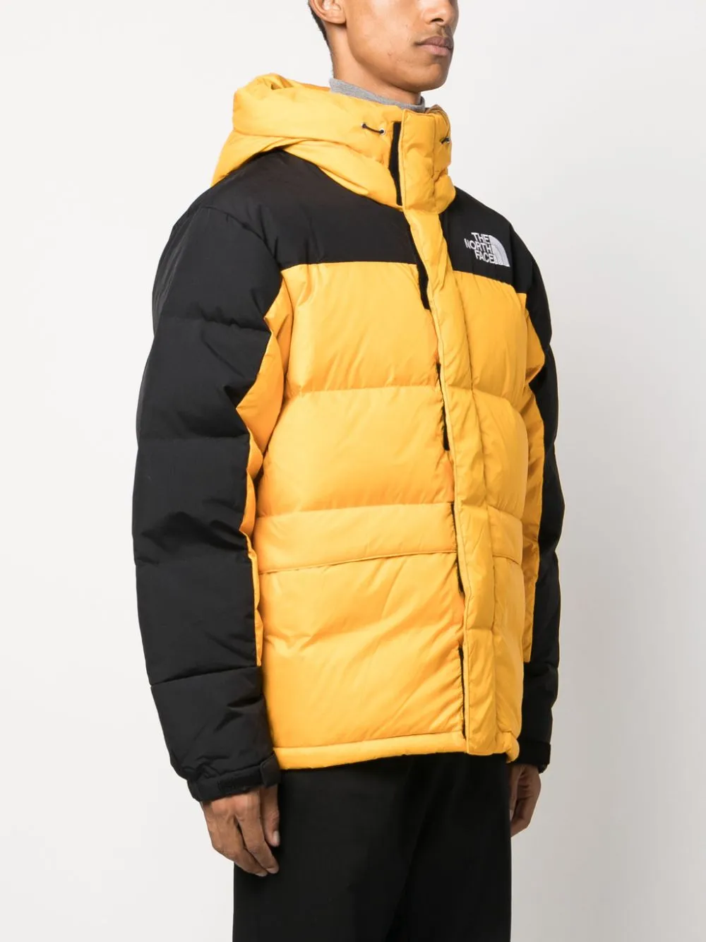 parka giallo con dettagli neri