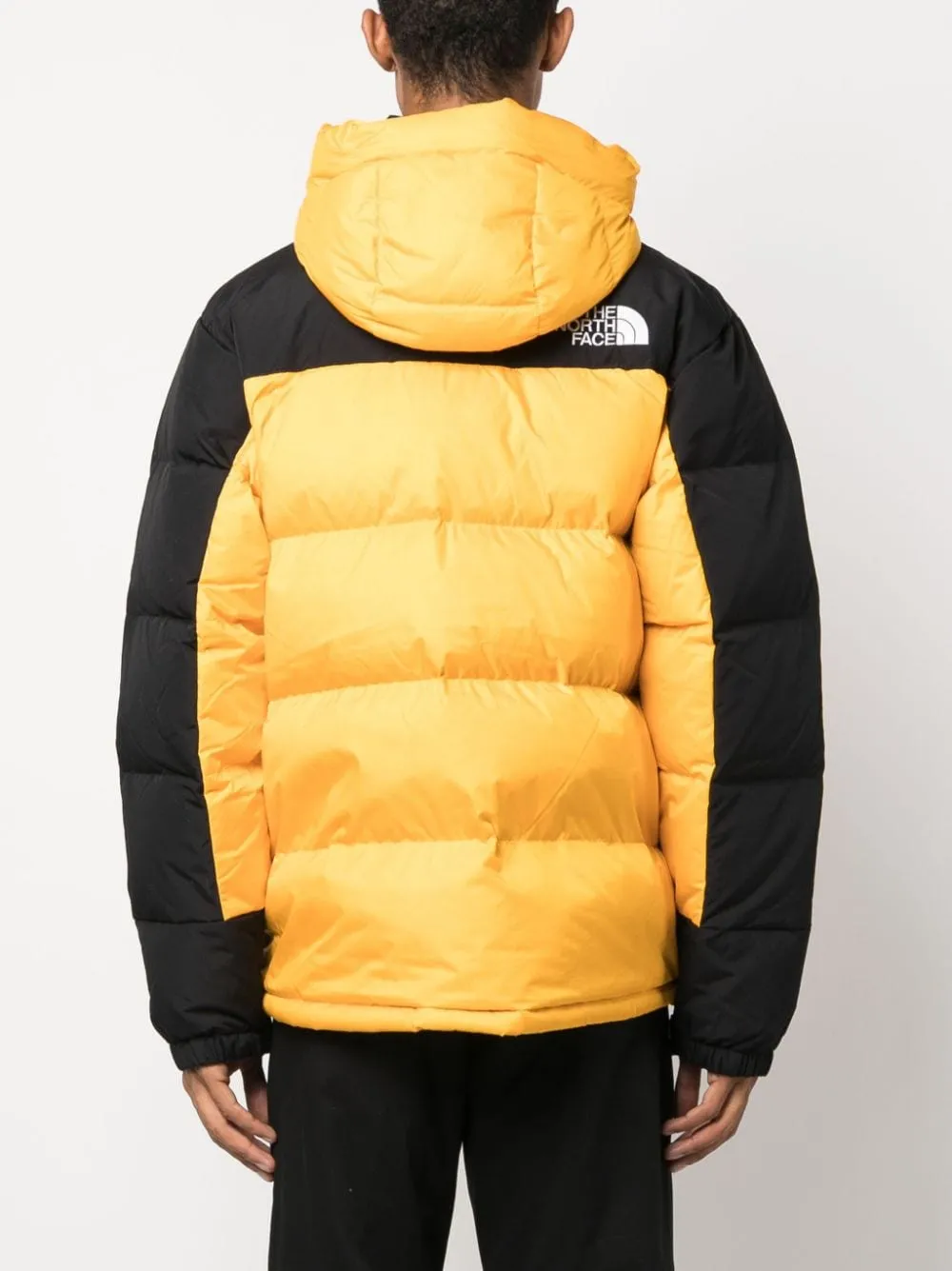parka giallo con dettagli neri
