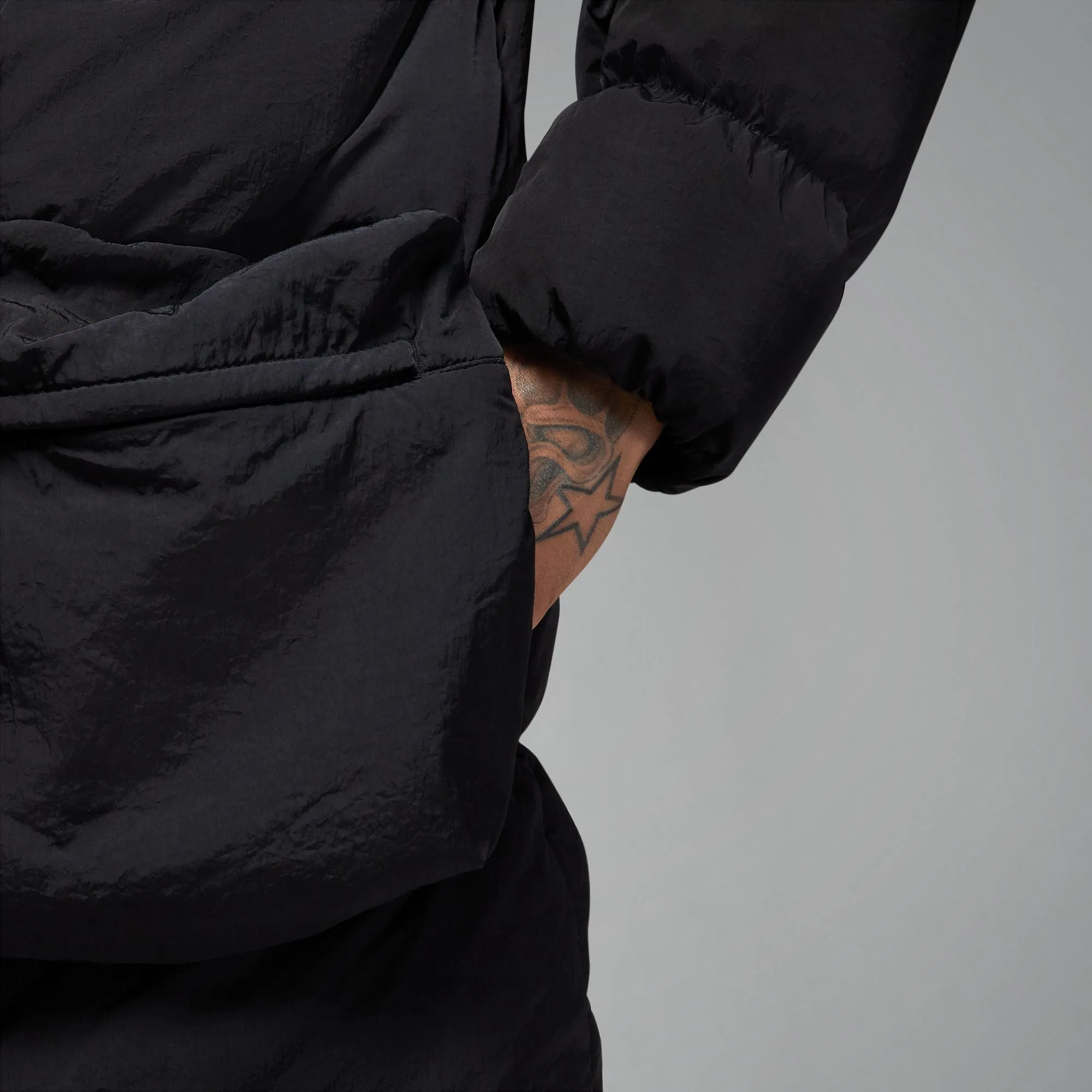 PARKA STATEMENT JORDAN ESSENTIAL