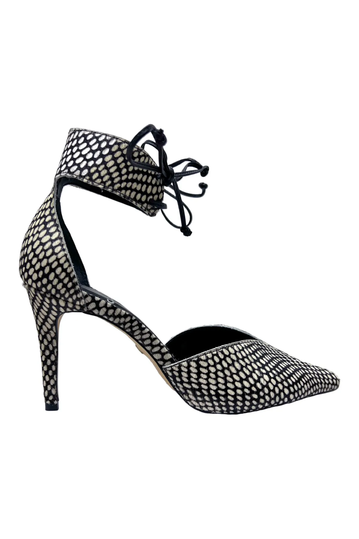 Scarpa donna modello decollete stringata con chiusura laccio e bracciale in pelo pitonata