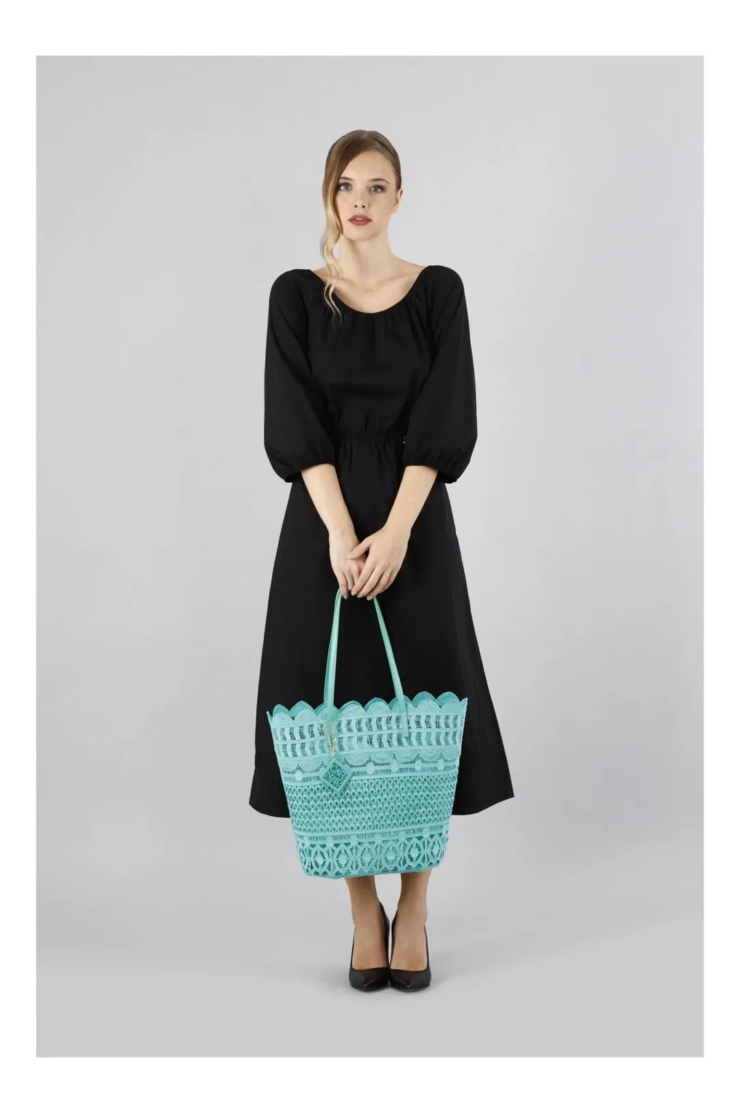shopping in pizzo con charm acqua marina